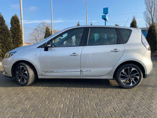 Renault Scenic foto 10