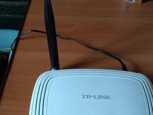 Продам wi-fi модем tp-link идеально всё работает никаких проблем