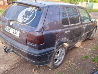 Volkswagen Golf foto 2