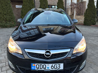 Opel Astra foto 2