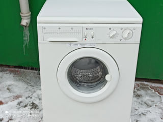 Стиральная машина  Indesit (Made in Italy)