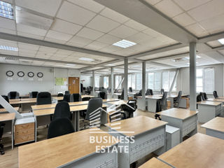 Chirie! 250 m2! 86 Workspaces! Centru, str. Ismail! Parking! foto 2