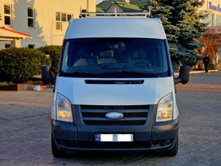 Ford Transit foto 2