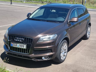 Audi Q7 foto 1