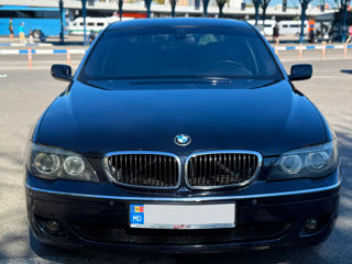 BMW 7 Series foto 3