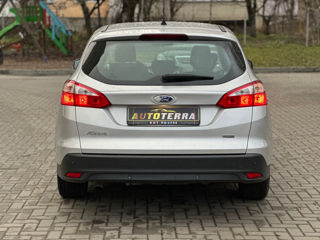 Ford Focus foto 5