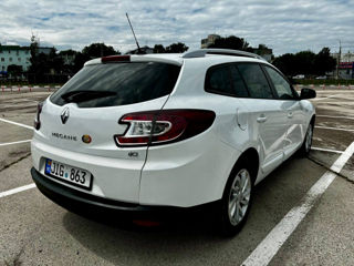 Renault Megane foto 2