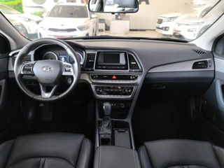 Hyundai Sonata foto 5