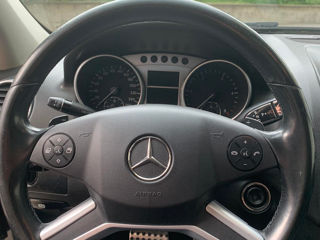 Mercedes M-Class foto 6