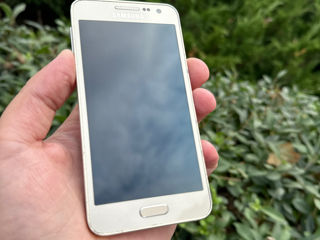 Samsung A3  2 / 16 GB foto 2