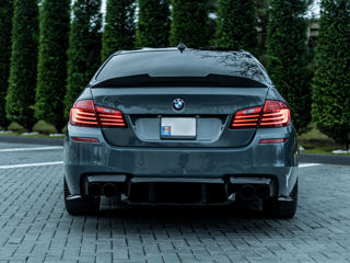 BMW 5 Series foto 5