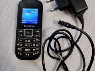 Samsung E1200