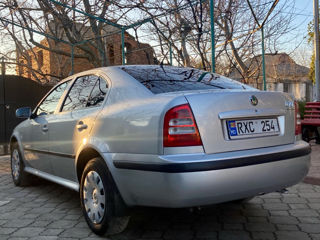 Skoda Octavia foto 2