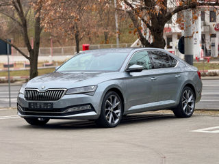 Skoda Superb foto 3