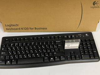 Logitech K120, 220 lei.