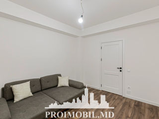 Apartament cu 2 camere, 85 m², Botanica, Chișinău foto 2