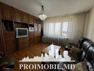 Apartament cu 3 camere, 70 m², Buiucani, Chișinău foto 6