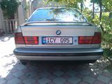 BMW 5 Series foto 3