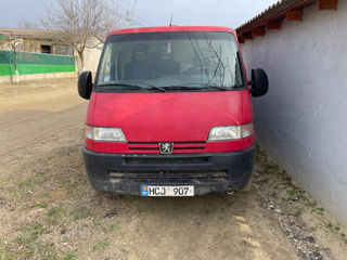 Peugeot Boxer foto 2