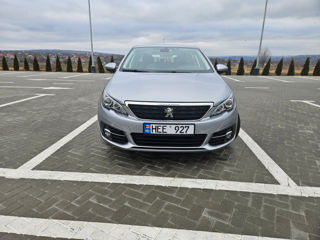 Peugeot 308 foto 2