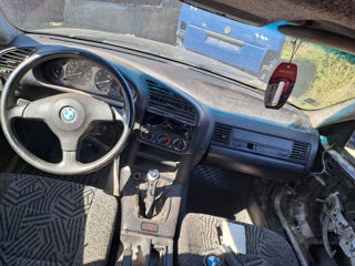 BMW 3 Series foto 1