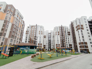 Apartament cu 3 camere, 70 m², Botanica, Chișinău foto 12