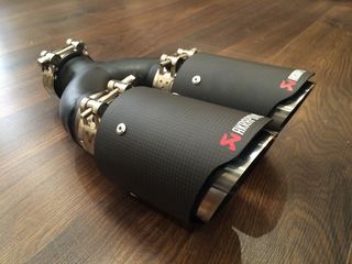 Насадки на глушитель Akrapovic, эксклюзивные насадки на глушитель M style Чёрные глянцевые / матовые foto 9