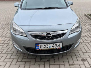 Opel Astra foto 1