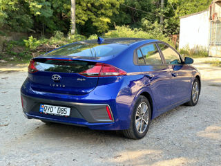 Hyundai IONIQ foto 6