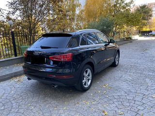 Audi Q3 foto 3