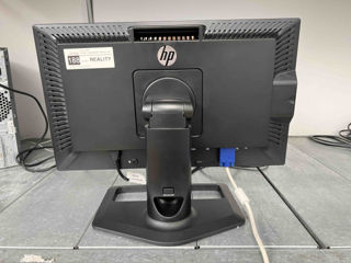 HP ZR2240W / Монитор 21.5" HP ZR2240w Garantie 12luni foto 5