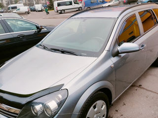 Opel Astra foto 2