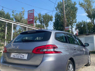 Peugeot 308 foto 6