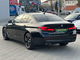 BMW 5 Series foto 6