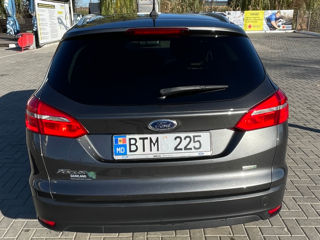 Ford Focus foto 2