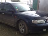 Volkswagen Passat foto 1