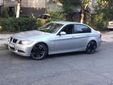 BMW 3 Series foto 4