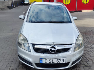 Opel Zafira foto 3