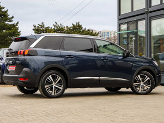 Peugeot 5008 foto 2