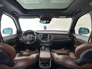 Volvo XC90 foto 10