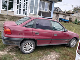 Opel Astra foto 2