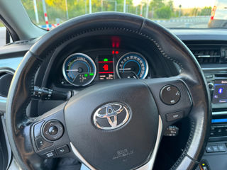 Toyota Auris foto 4