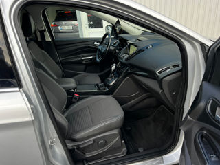 Ford Kuga foto 15