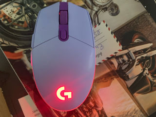 Mouse logitech g102