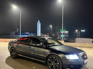 Audi A8 foto 2