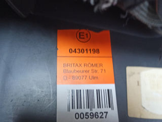 Britax Romer Isofix 15-36кг. foto 9