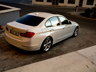 BMW 3 Series foto 5