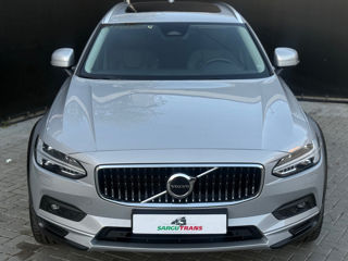 Volvo V90 Cross Country foto 2