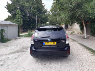 Toyota Prius + foto 3