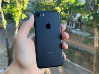 iPhone 7 на 128гб